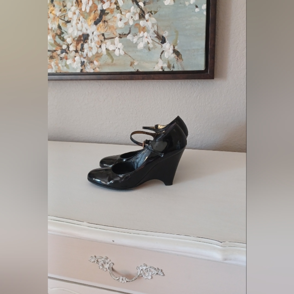 Isabella Fiore patent wedge Mary janes